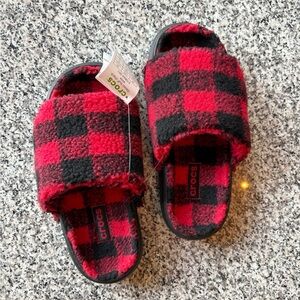 ♥️💖 Crocs Classic Buff Check Slides NWT BUFFALO CHECK Fuzzy Slippers UNISEX